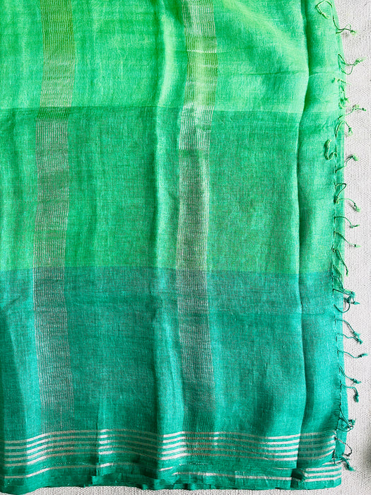 HANDWOVEN OMBRE LINEN SAREE- GO GREEN