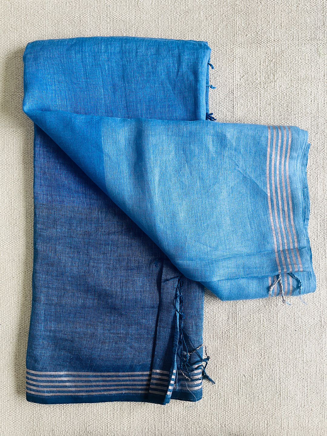 HANDWOVEN OMBRE LINEN SAREE- BLUE SKY