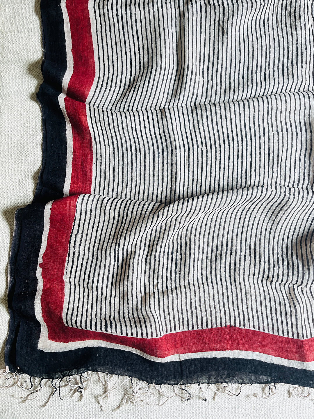 "NEVER ORDINARY" STRIPE LINEN DUPATTA