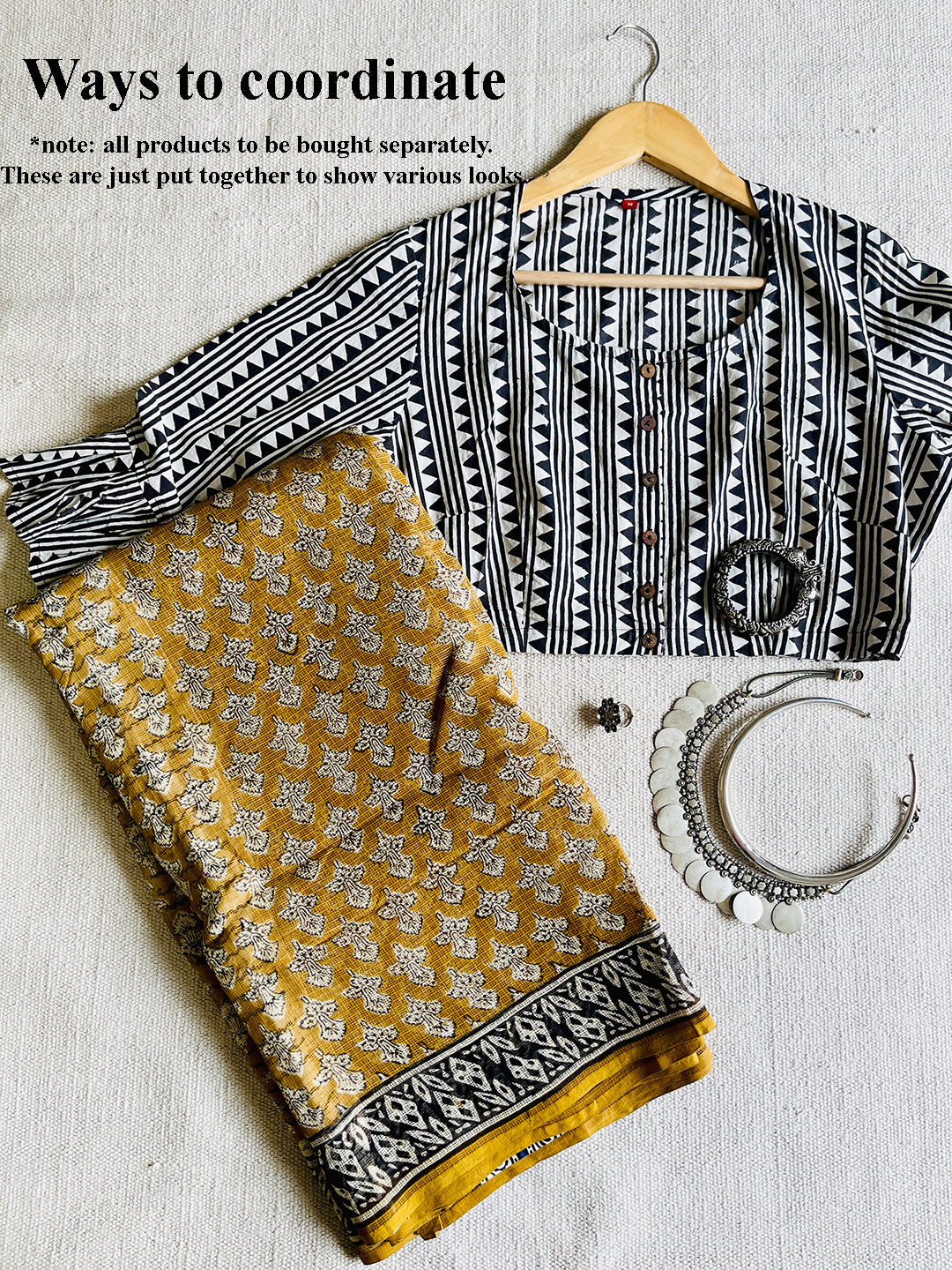 B&W TRIBAL GEOMETRIC PRINT COTTON BLOUSE