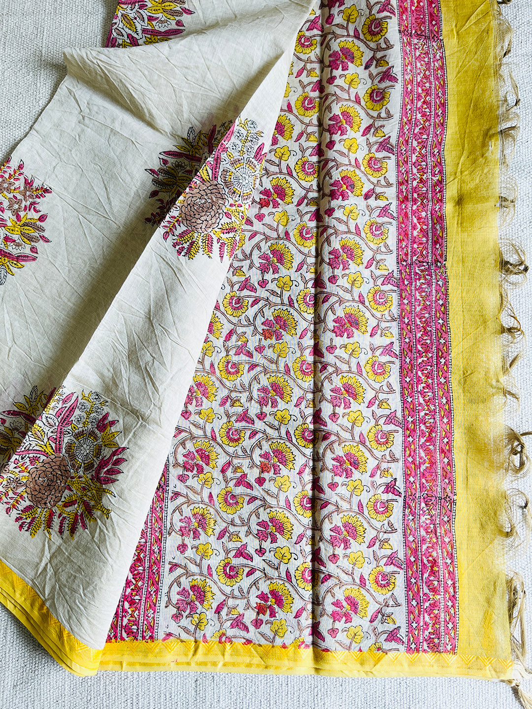 "BIG FLORAL BUNCHES" COTTON DUPATTA