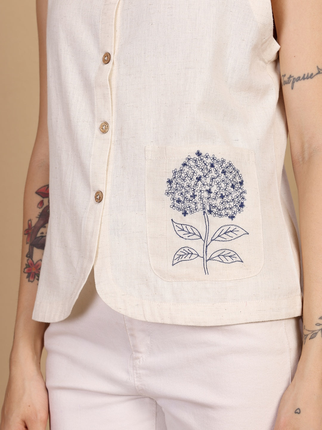 "MINIMAL CHIC" embroidered versatile waistcoat (Natural)