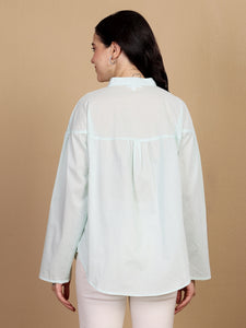 "WHERE EASY MEETS BREEZY" embroidered Boxy Shirt (AQUA)