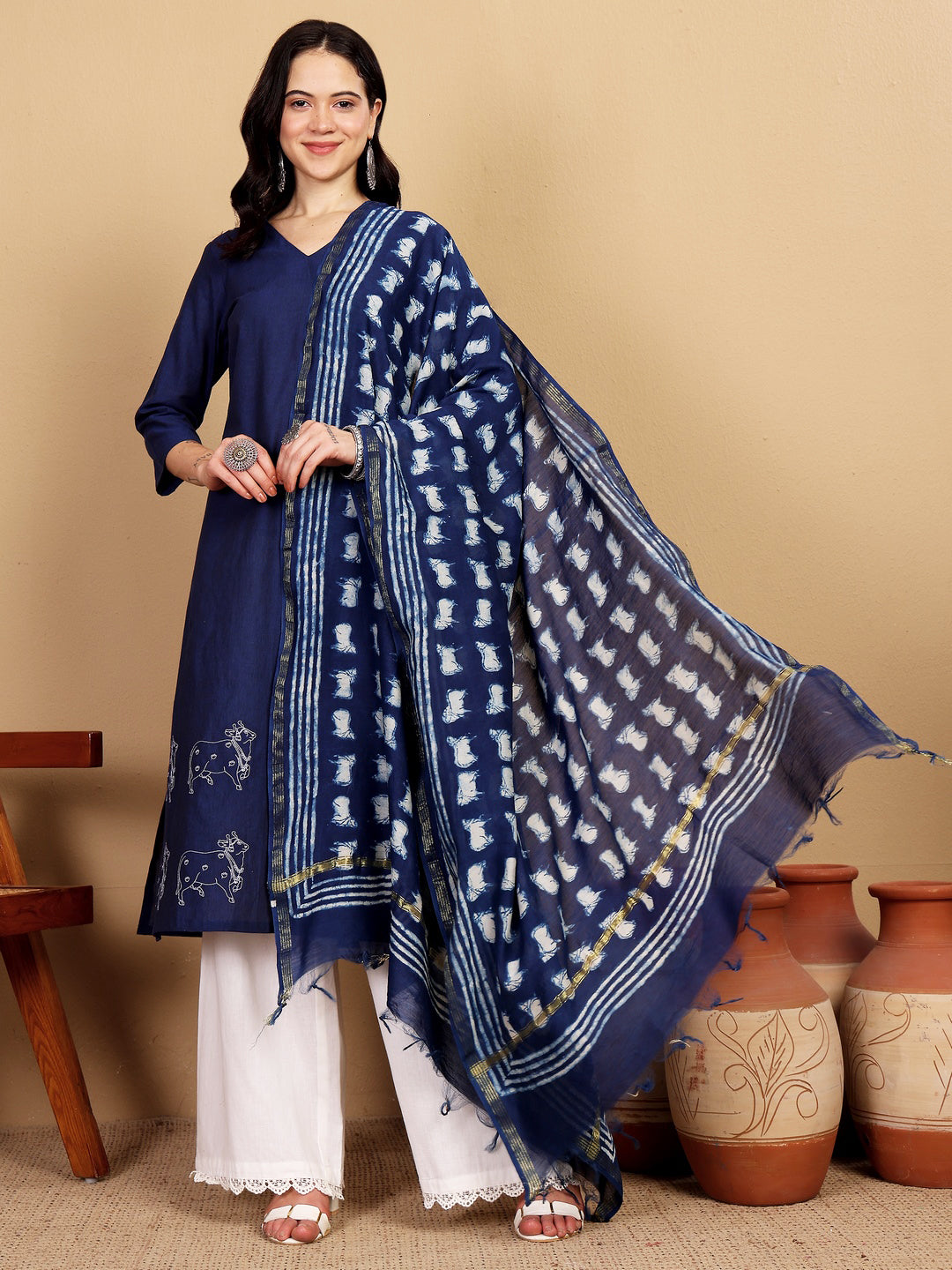 "ALL YEAR ESSENTIAL" Pichwai cows embroidered Kurta Indigo