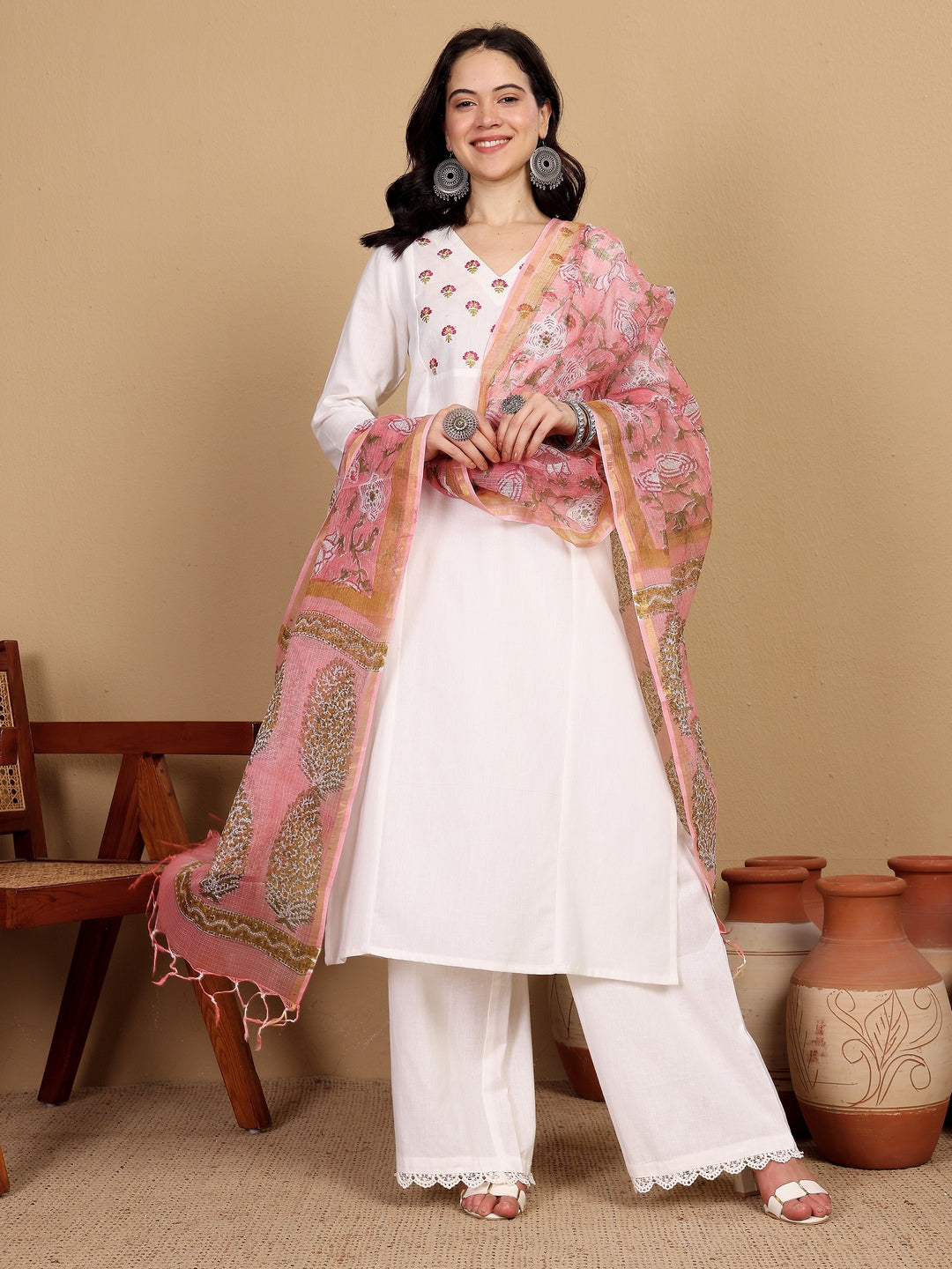 "SCENT OF SUMMER" floral embroidered yoke Kurta ((Off-white)