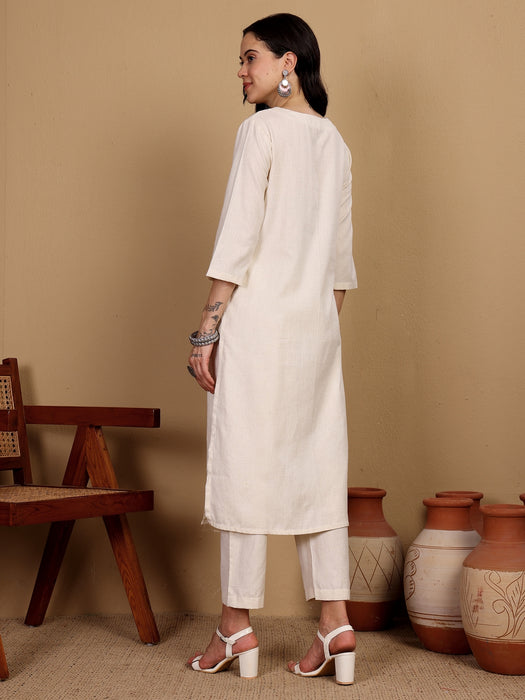 "MUST HAVE SUMMER OUTFIT" floral embroidered Kurta (Natural)