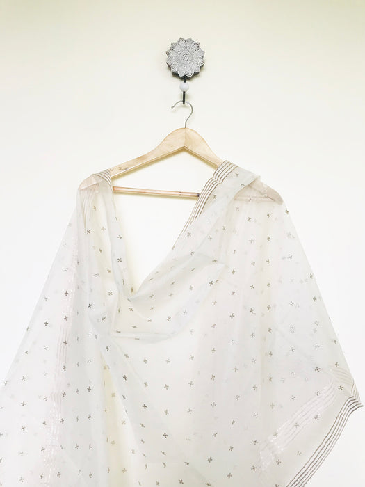 HAND-WOVEN CHANDERI EMBROIDERED DUPATTA- CREAM