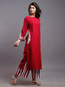 SCARLET RED EMBD KAFTAN KURTA