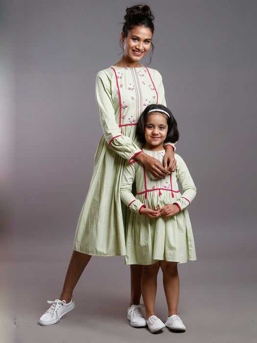 FLORAL EMBROIDERED BOHO DRESS LIGHT GREEN- KID'S