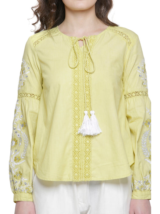 SOLD OUT- EMBROIDERED LACE DETAIL TOP