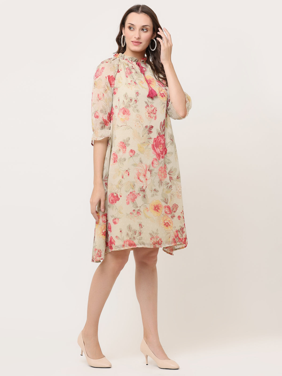 FLORAL GATHERED GEORGETTE DRESS WITH TIE-UPS