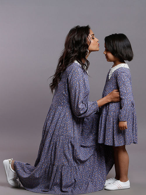 BLUE IRIS VINTAGE COLLAR DRESS