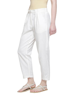 TAPERED HEM PLEATED PANTS- MOM